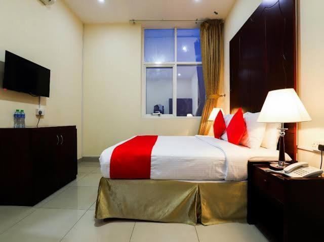 เอชเอช โฮเต็ล Hotel ราสอัลไคมาห์ ภายนอก รูปภาพ